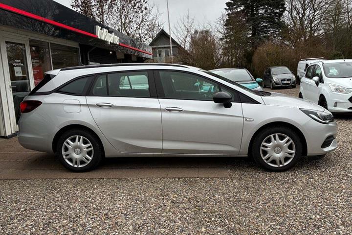 undefined Opel Astra fra 2021