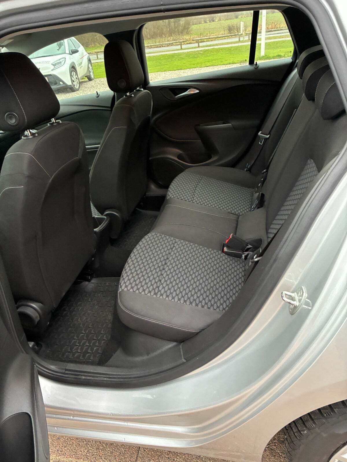 undefined Opel Astra fra 2021