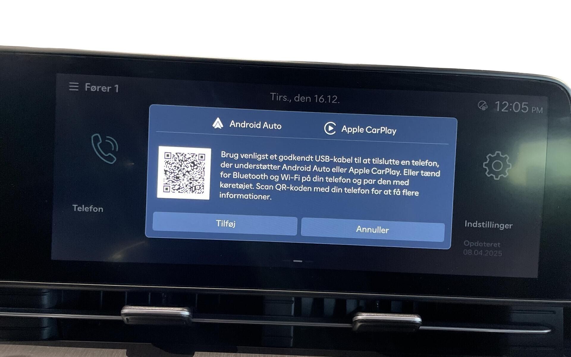 Rød Hyundai Kona fra 2024