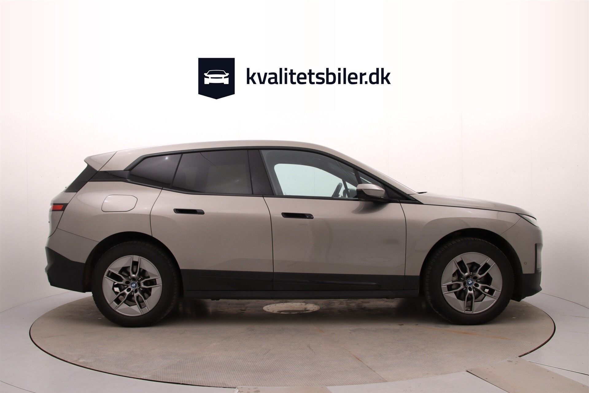 BMW iX 50 EL Fully Charged XDrive 523HK 5d Aut.