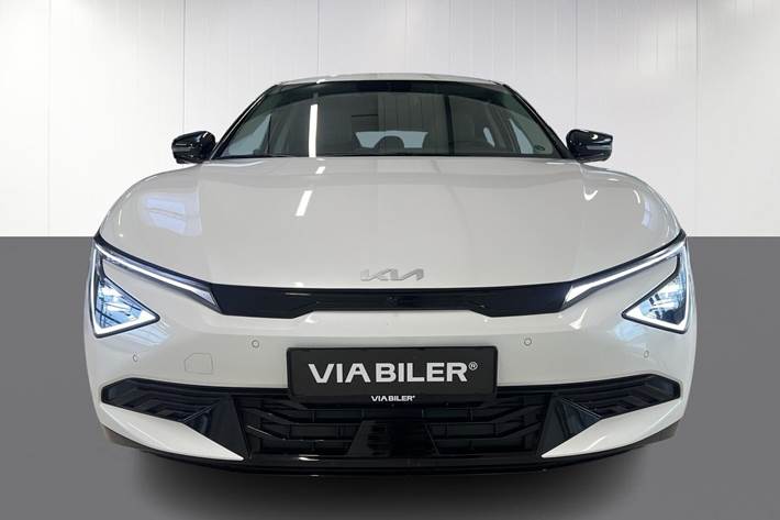 Hvid Kia EV6 fra 2024