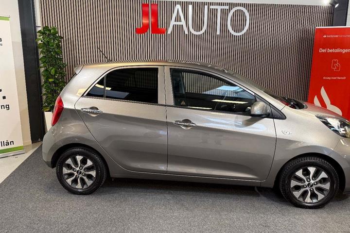 Grå Kia Picanto fra 2016