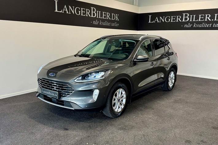 Grå Ford Kuga fra 2023