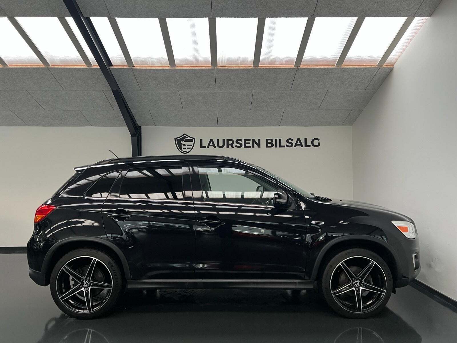 Mitsubishi ASX 1,6 Invite