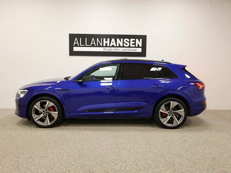 Audi Q8 e-tron 55 S-line quattro