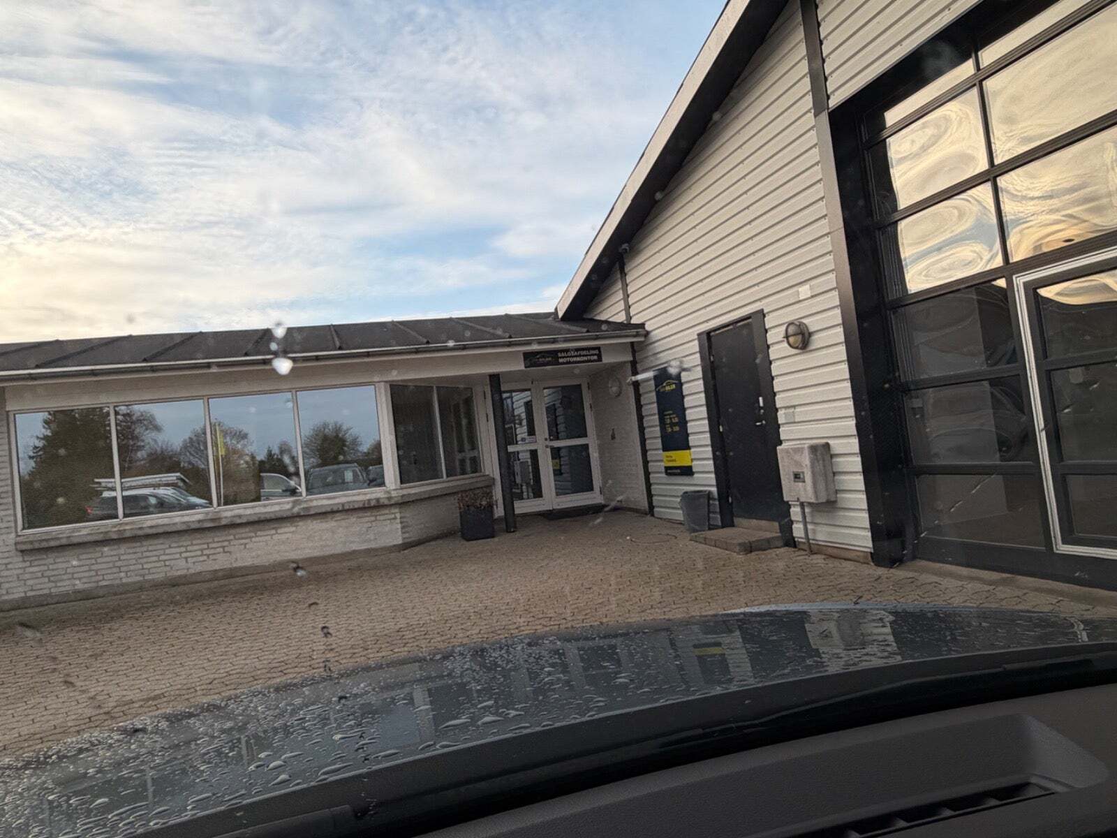 Grå Audi Q5 fra 2020