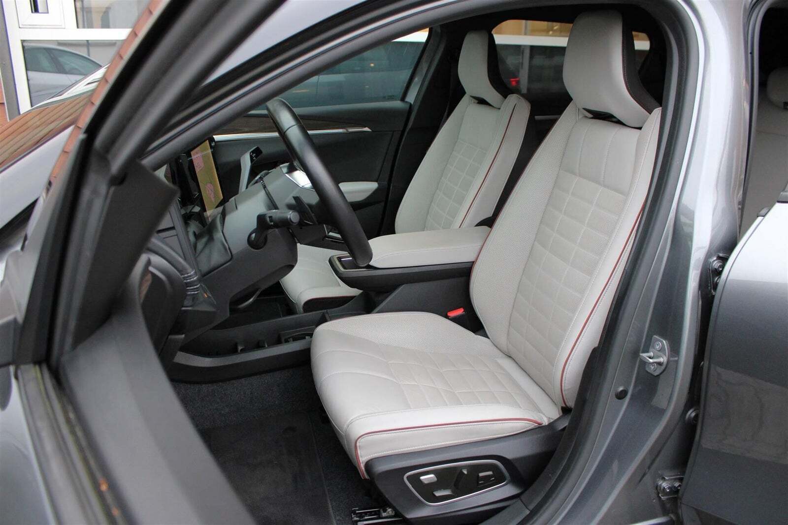 Renault Megane E-Tech 60 Iconic