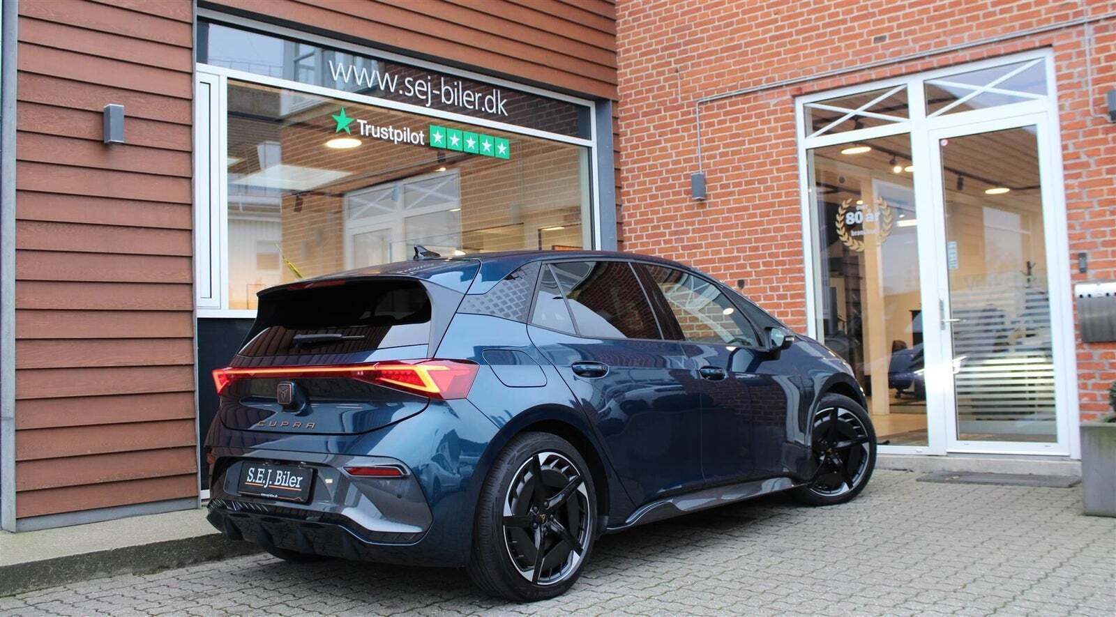 Blå Cupra Born fra 2022