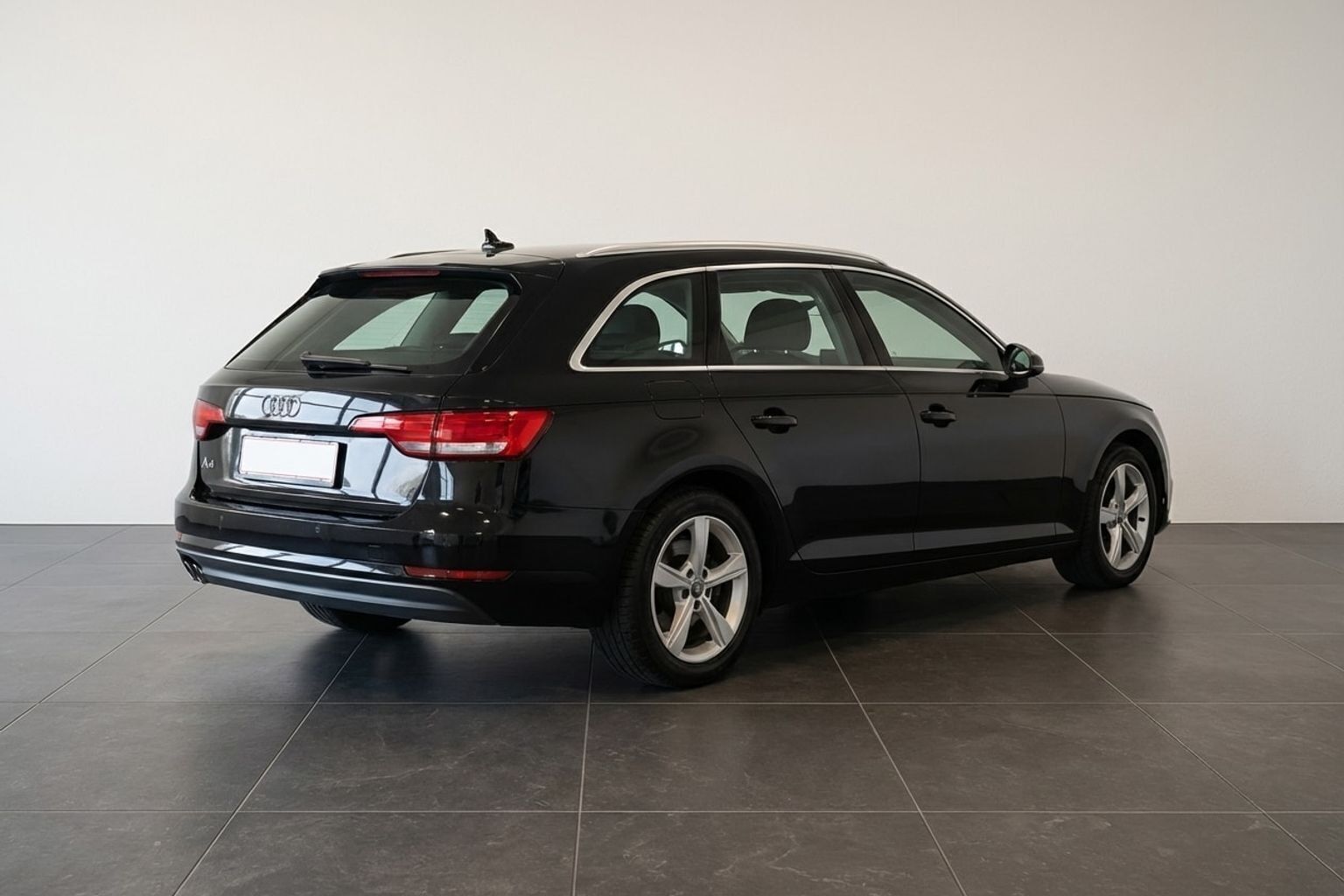 Audi A4 2,0 Avant TFSI  Mild hybrid Sport Prestige Tour S Tronic 190HK Stc 7g Aut.