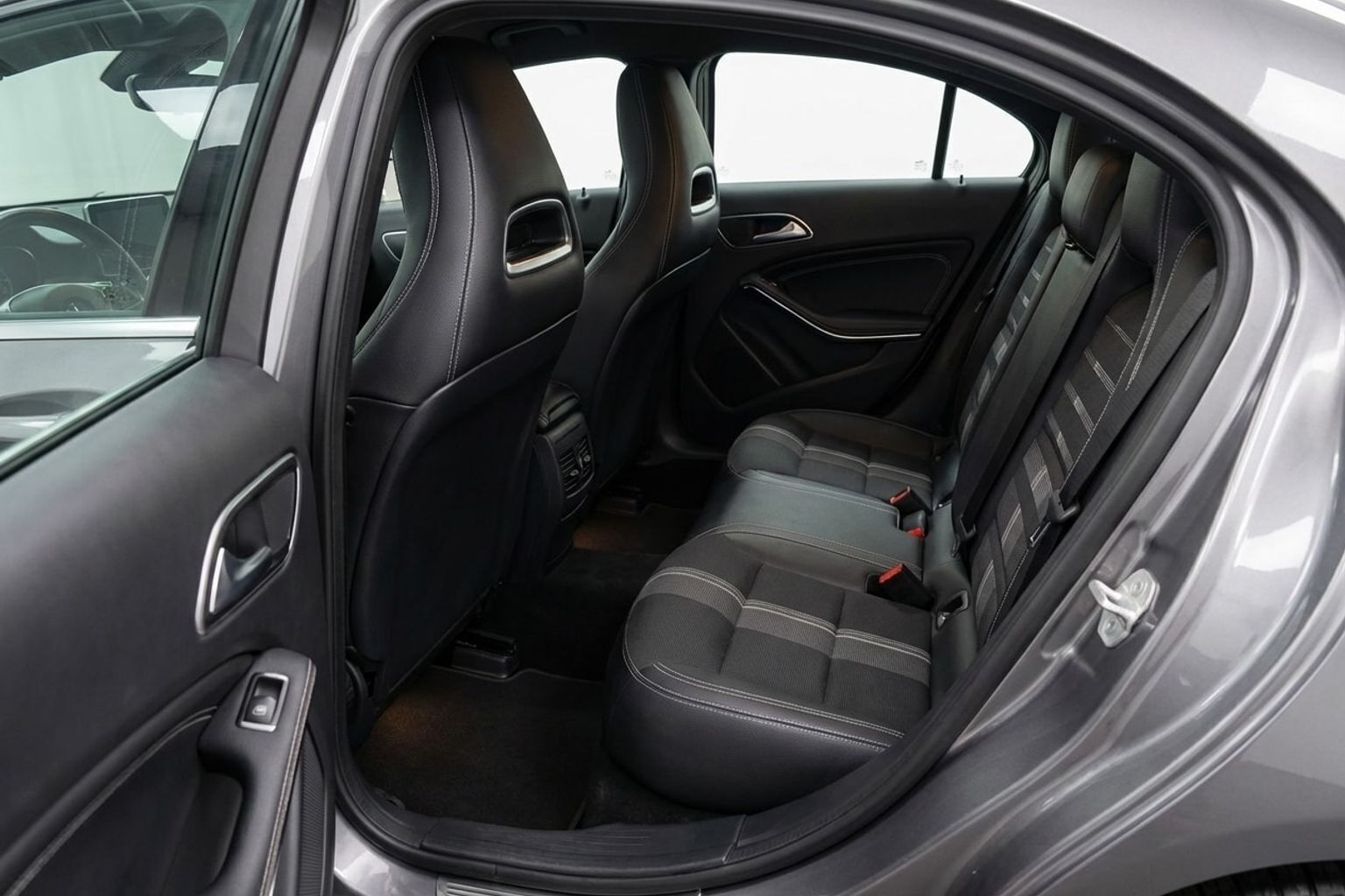 Mercedes A200 1,6 Progressive 156HK 5d 6g