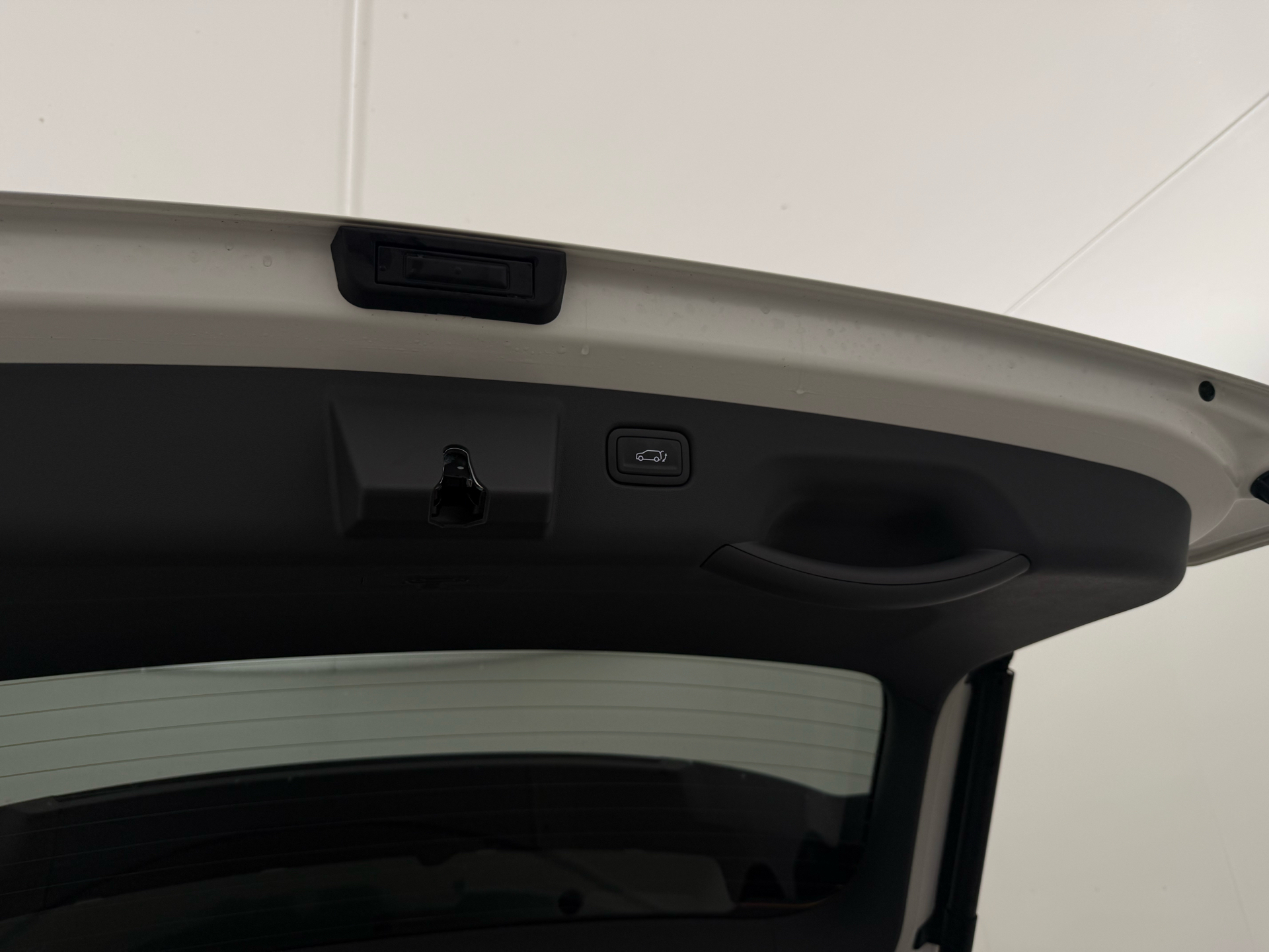 Hvid Kia EV3 fra 2025