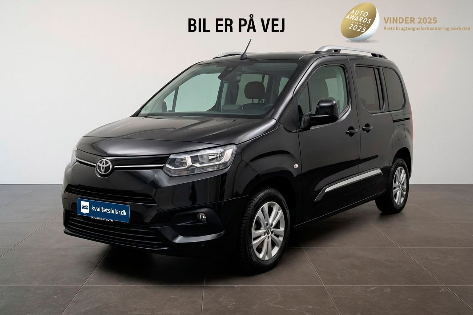 Toyota ProAce City Verso 1,2 Medium Family To Skydedør, Bagklap 110HK 6g