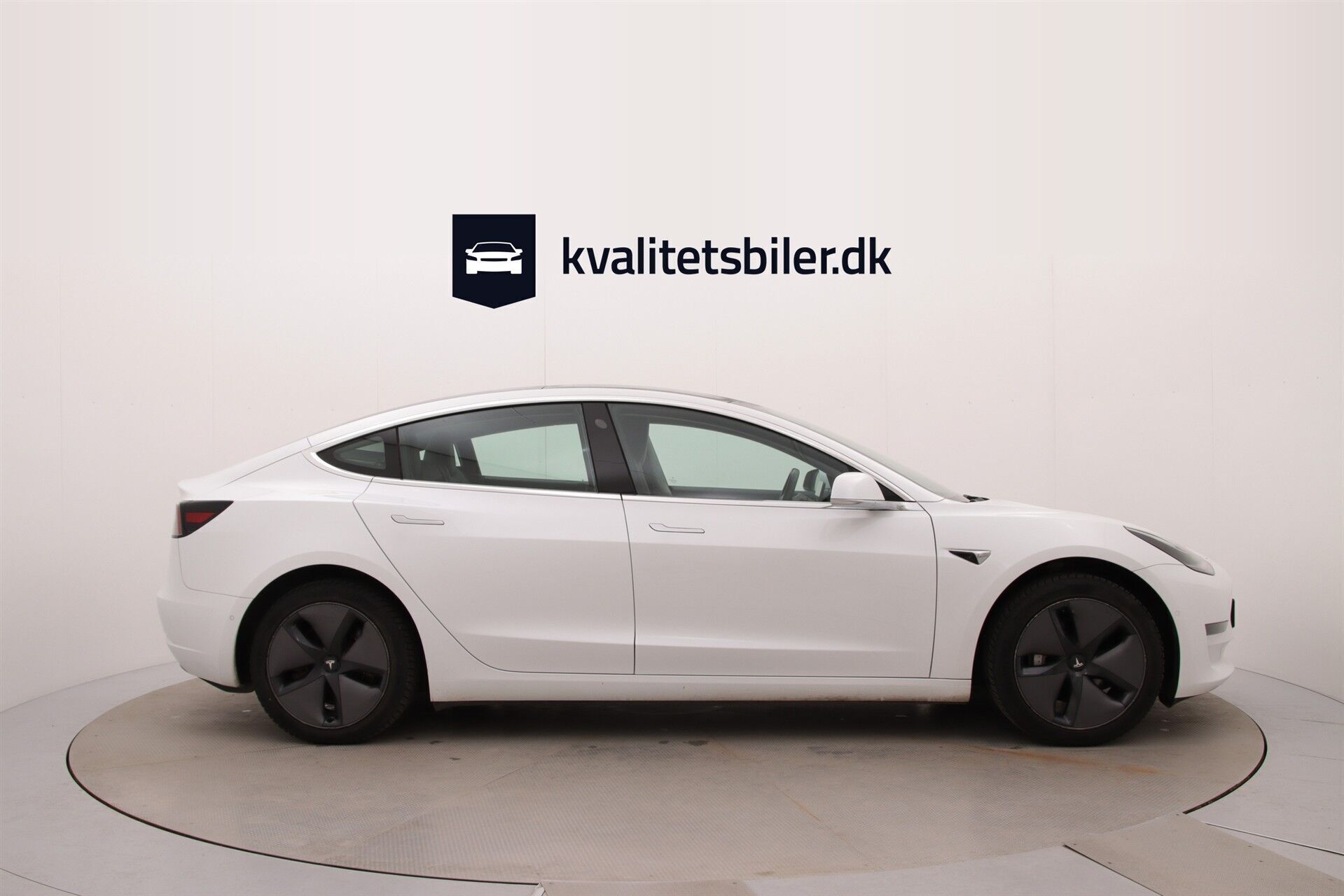 Tesla Model 3 EL Standard Range Plus 306HK Aut.