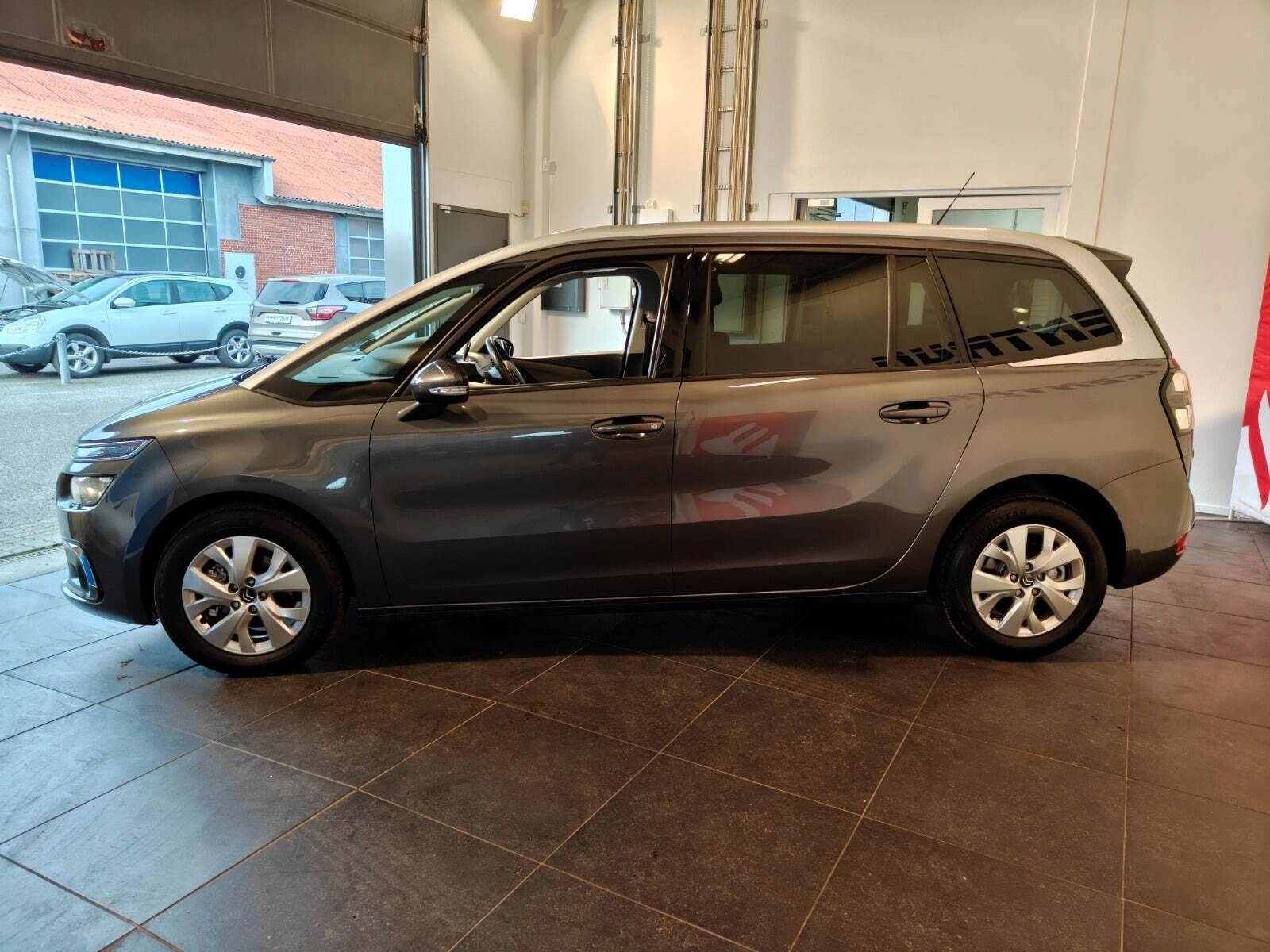 Citroën Grand C4 SpaceTourer 1,5 BlueHDi 130 Platinum EAT8 7prs