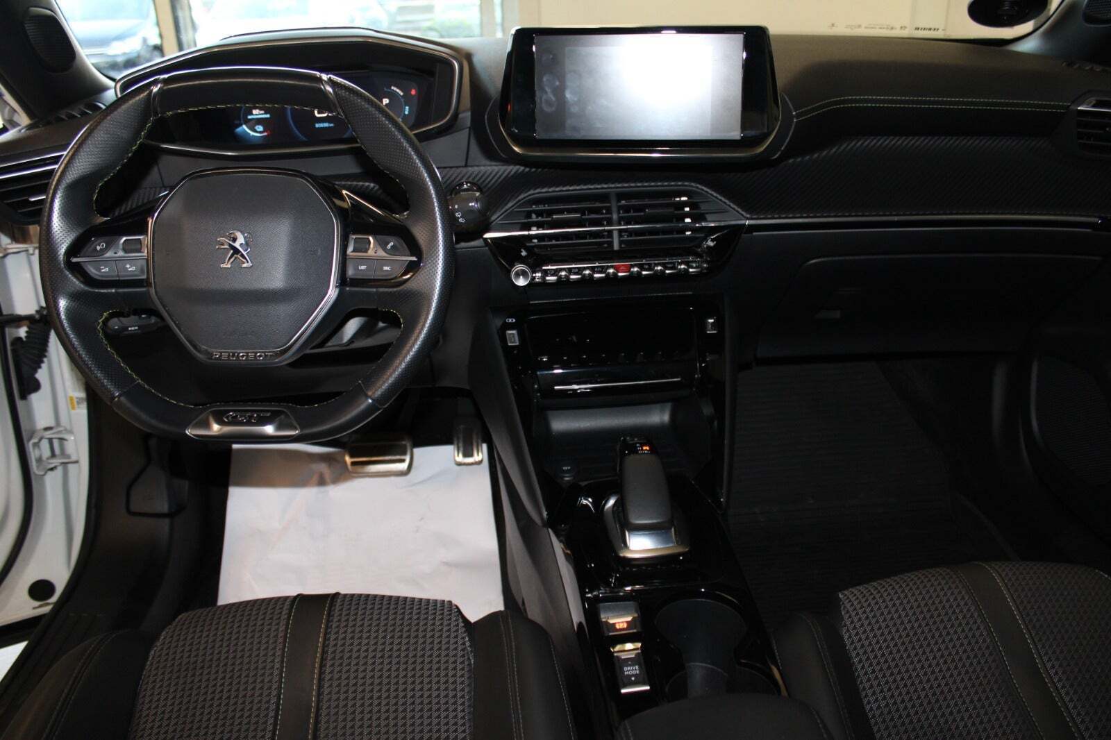 Peugeot e-2008 50 GT Pack