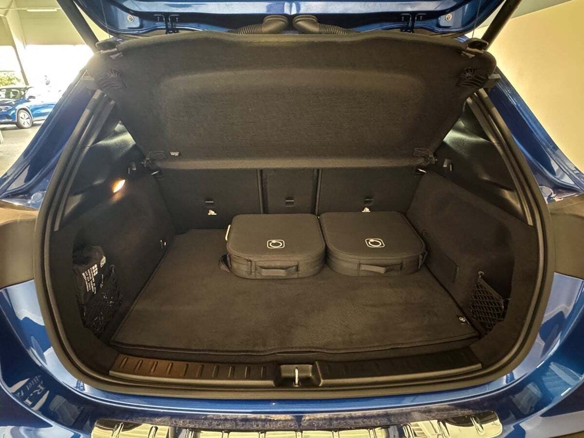 Mercedes EQA300 Progressive 4Matic