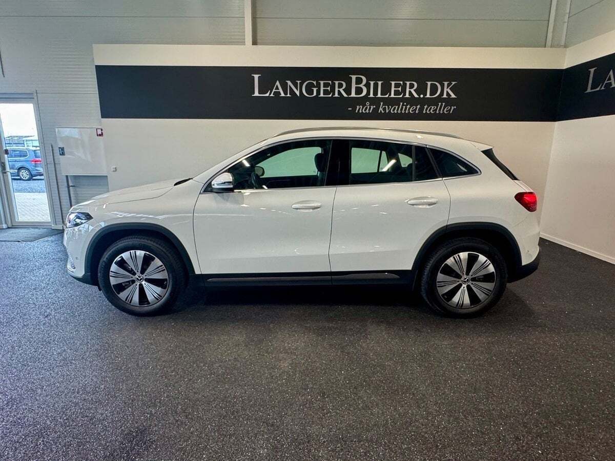Mercedes EQA300 Progressive 4Matic