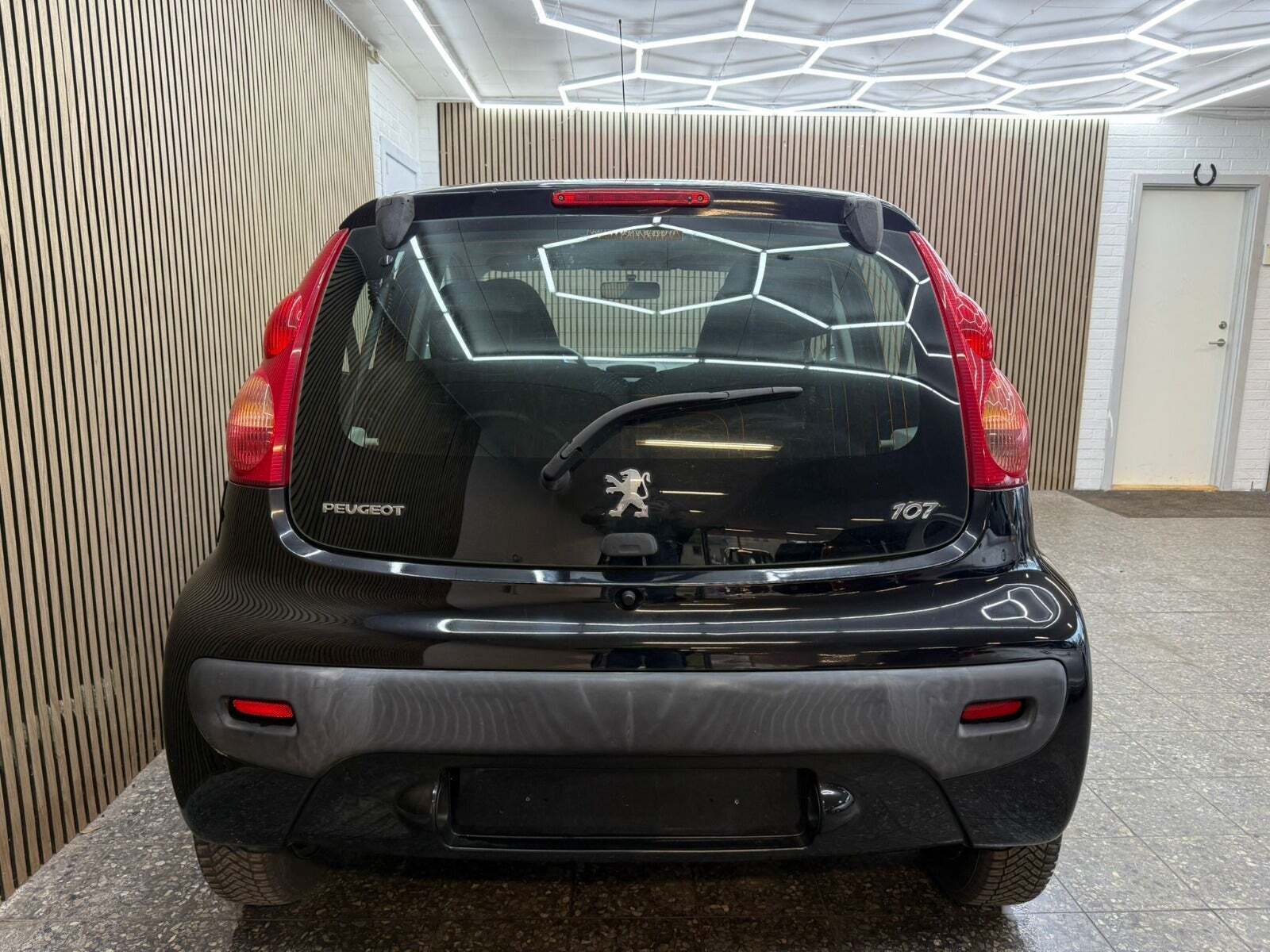 undefined Peugeot 107 fra 2010