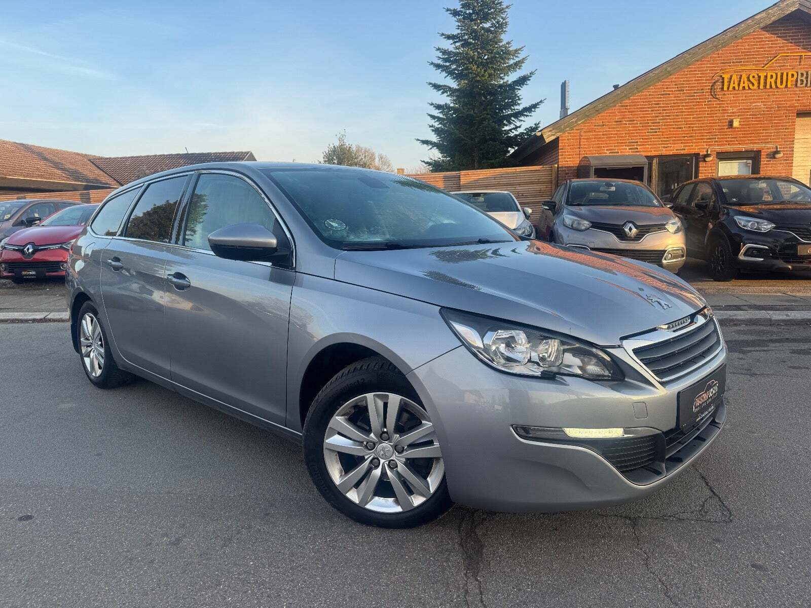 Peugeot 308 1,2 e-THP 130 Active EAT6