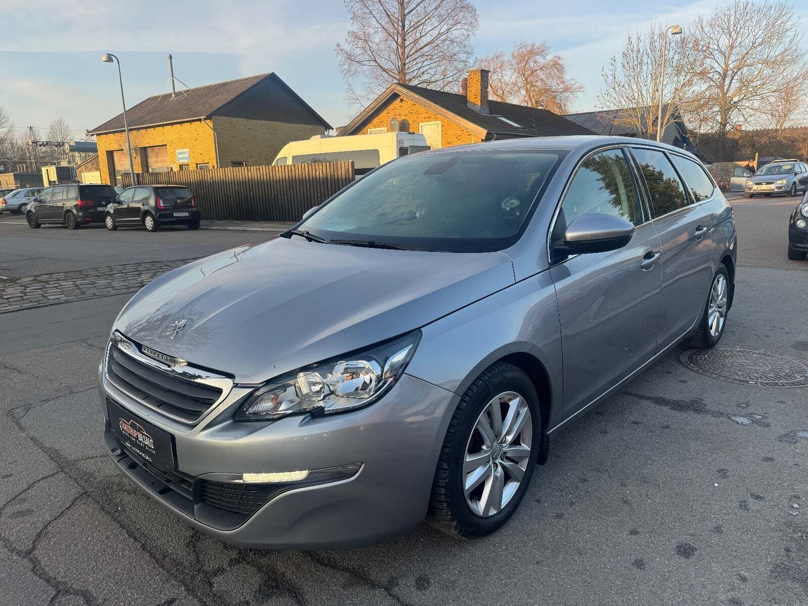 Peugeot 308 1,2 e-THP 130 Active EAT6