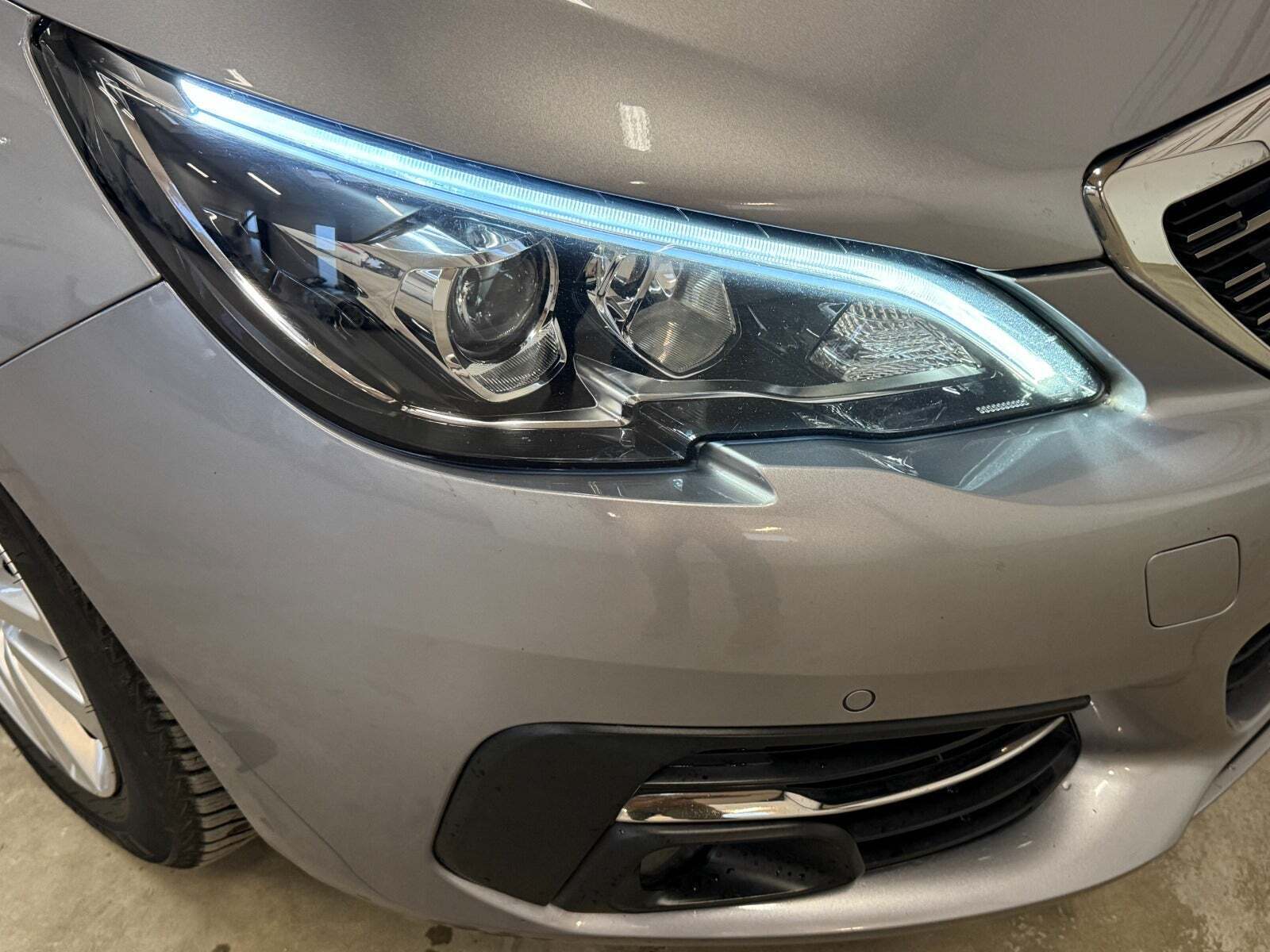 Peugeot 308 1,5 BlueHDi 130 Allure+ Sky SW