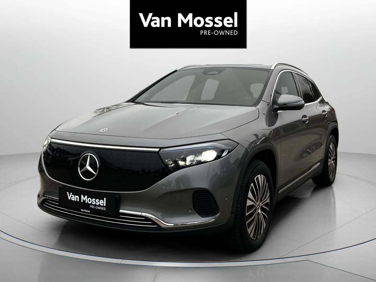Grå Mercedes EQA250+ fra 2025