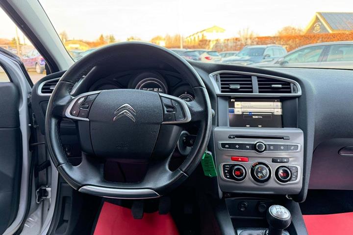 undefined Citroën C4 fra 2015