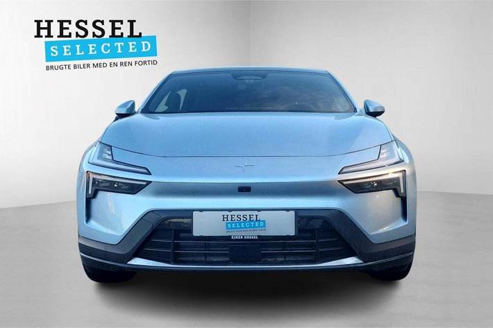 Blå Polestar 4 fra 2025