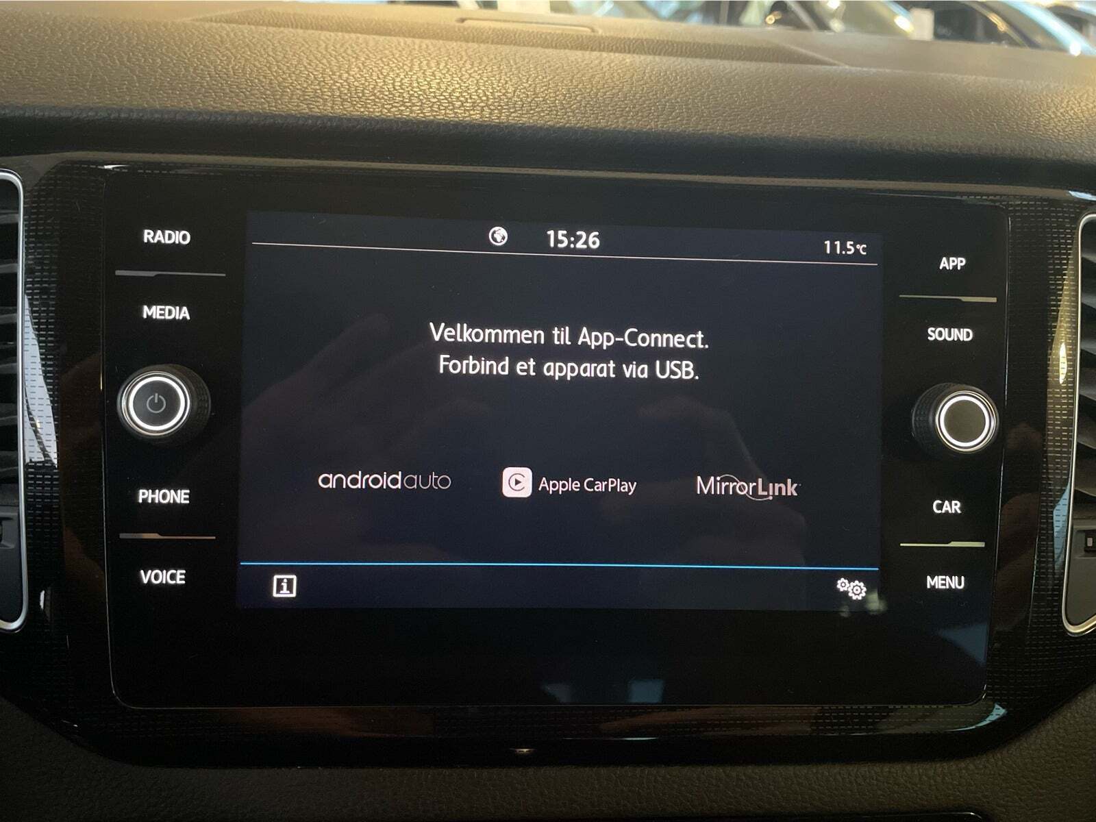 Sølv VW Golf Sportsvan fra 2020