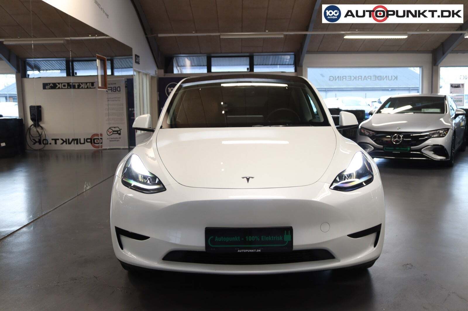 Tesla Model Y Long Range RWD