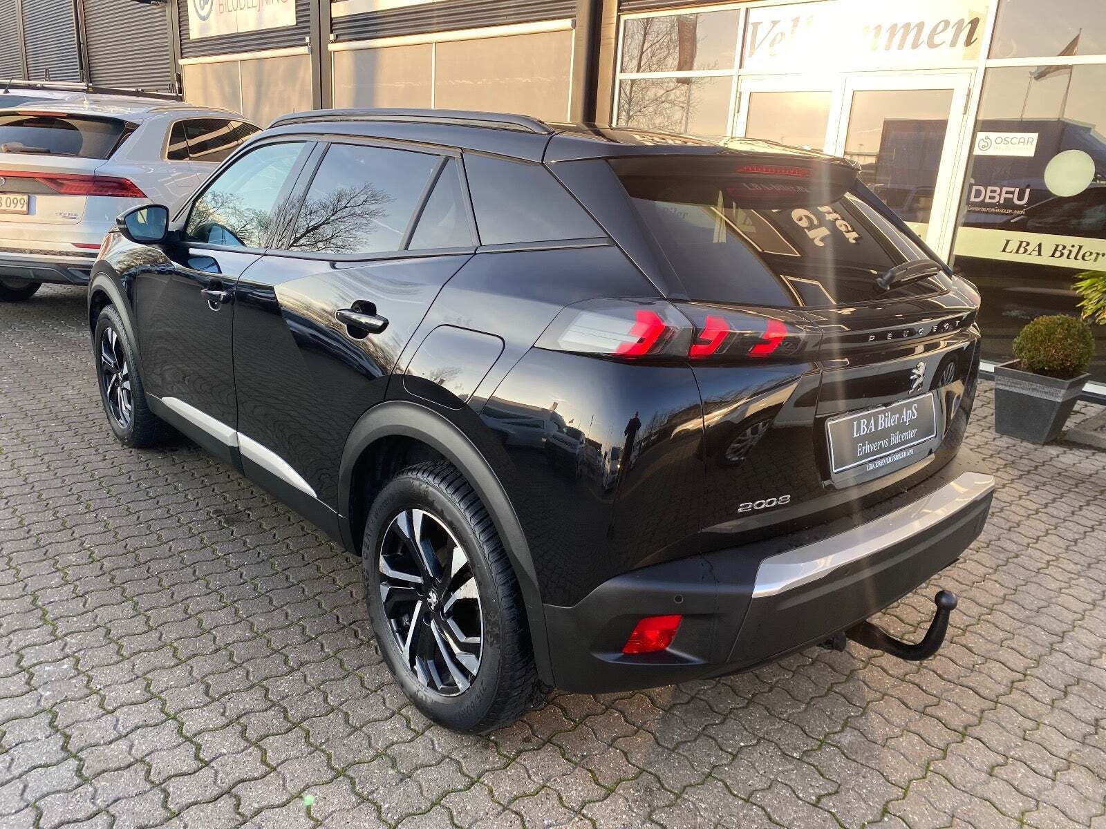 Peugeot 2008 1,5 BlueHDi 100 Allure Pack Van