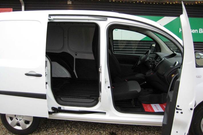 Hvid Renault Kangoo fra 2019