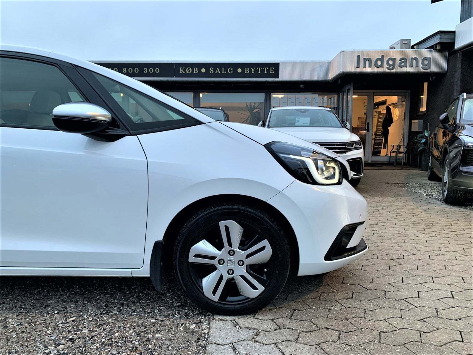 Hvid Honda Jazz fra 2021