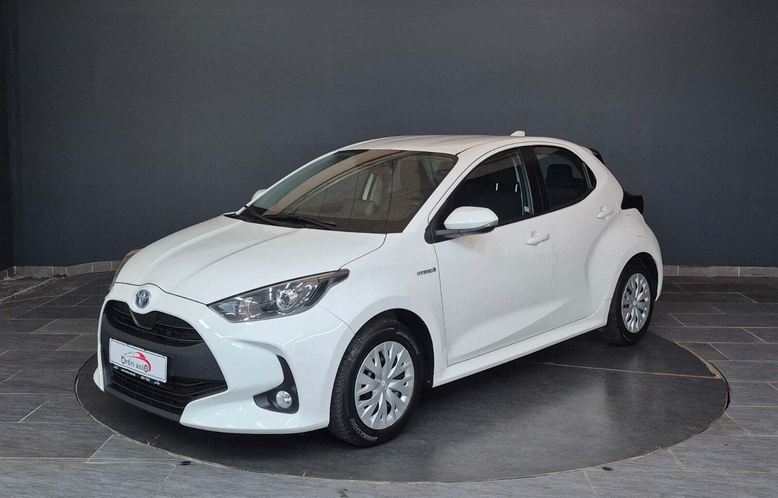 Toyota Yaris 1,5 Hybrid H3 e-CVT