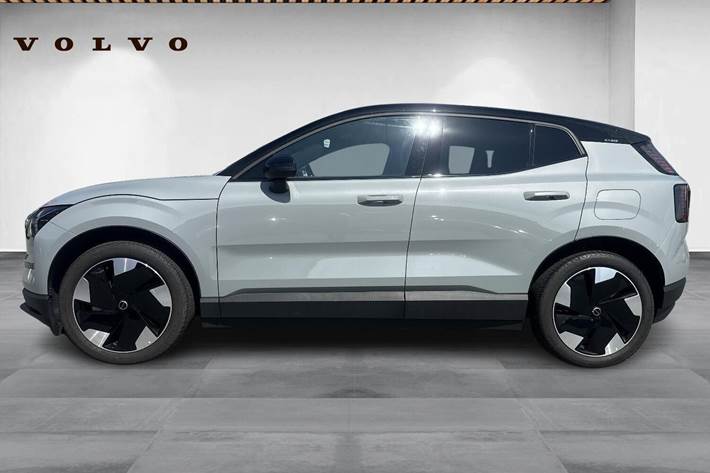 Grå Volvo EX30 fra 2024