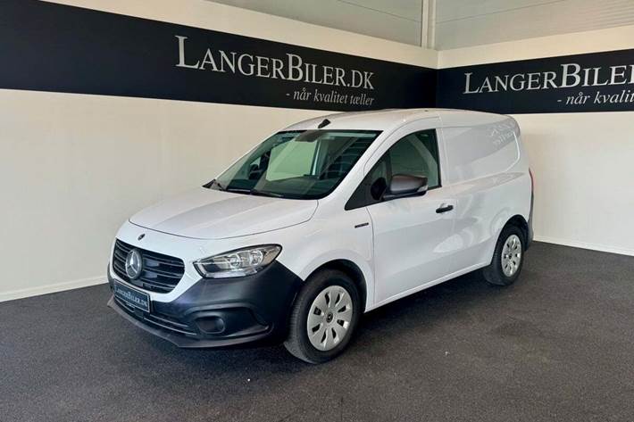 Hvid Mercedes eCitan fra 2024