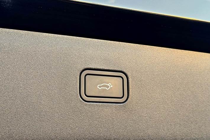 Sort Volvo EX30 fra 2024