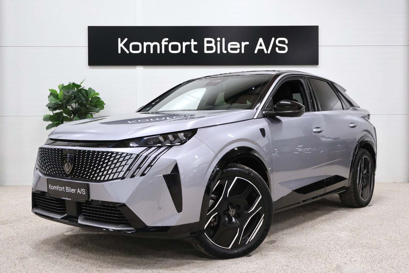 Peugeot e-3008 77 GT