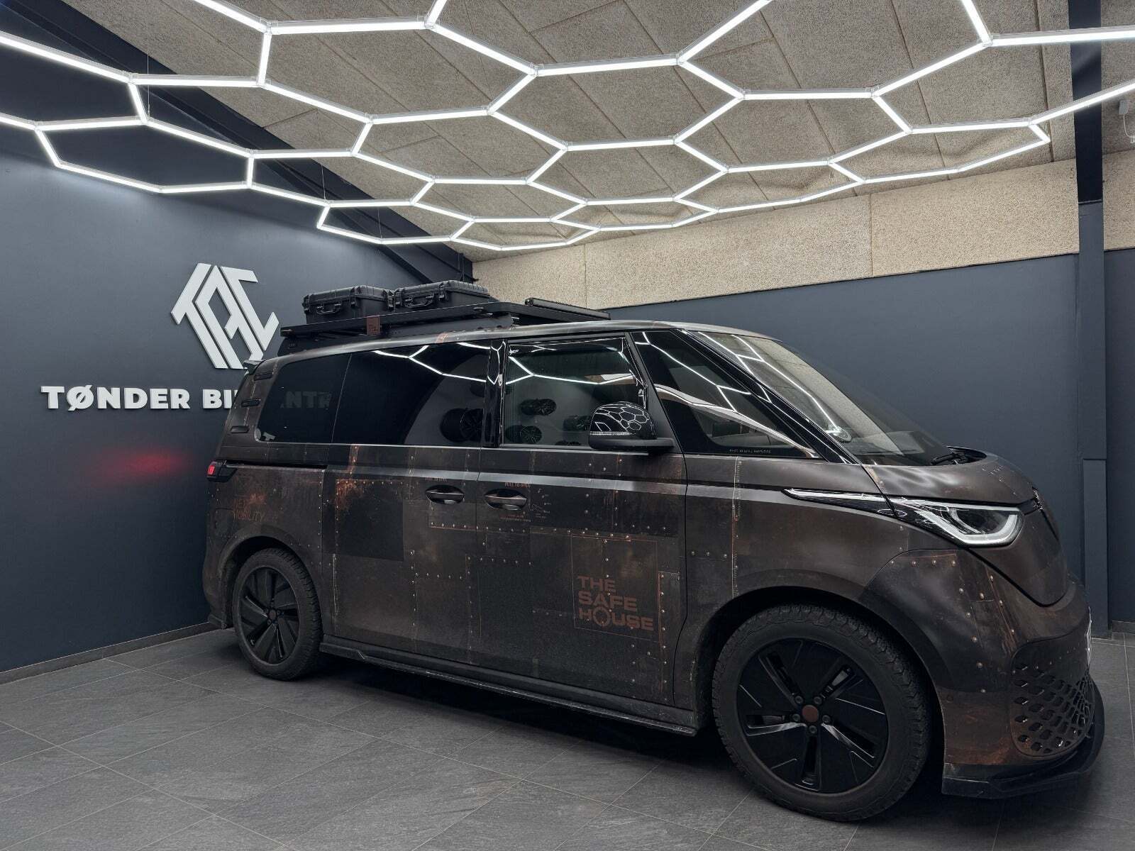 Grøn VW ID.Buzz fra 2025