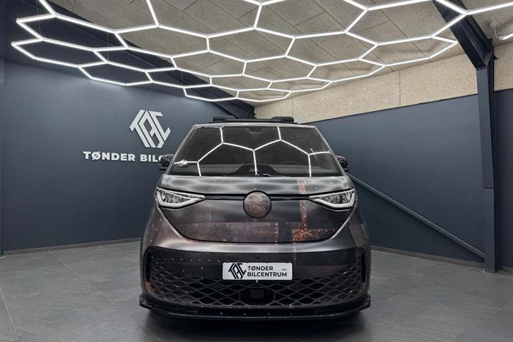 Grøn VW ID.Buzz fra 2025