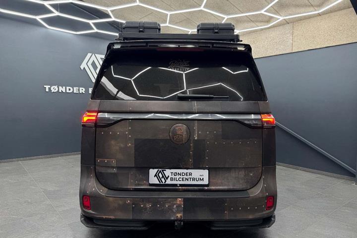 Grøn VW ID.Buzz fra 2025
