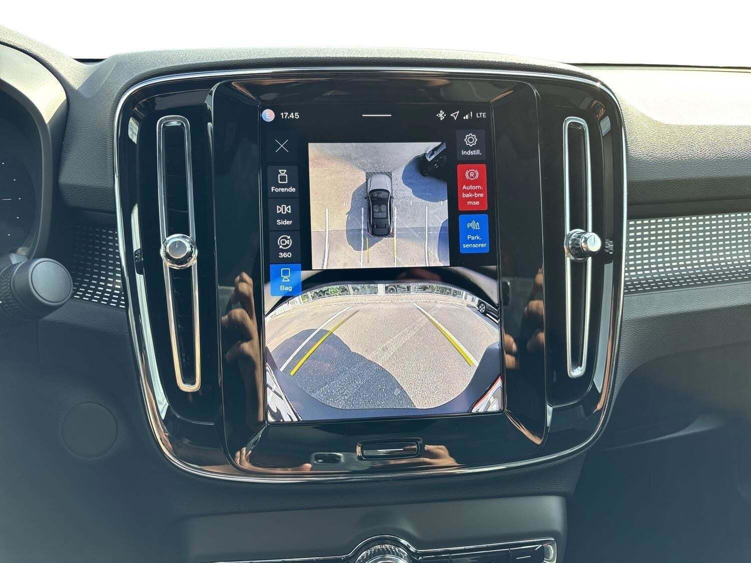 Grøn Volvo EC40 fra 2026