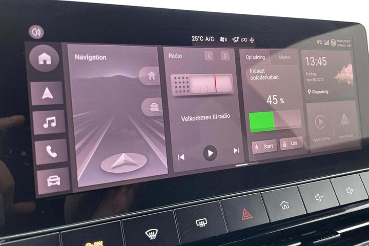 Beige MG 4 fra 2023