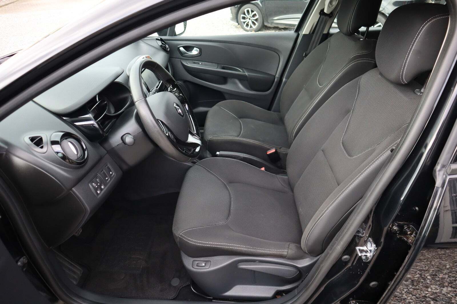 Renault Clio IV 0,9 TCe 90 Expression Sport Tourer