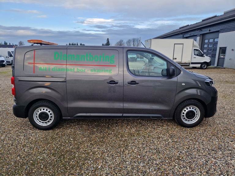 Toyota ProAce 1,5 D 120 Medium Comfort