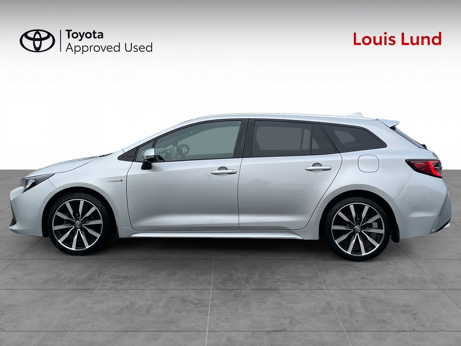 Grå Toyota Corolla fra 2020