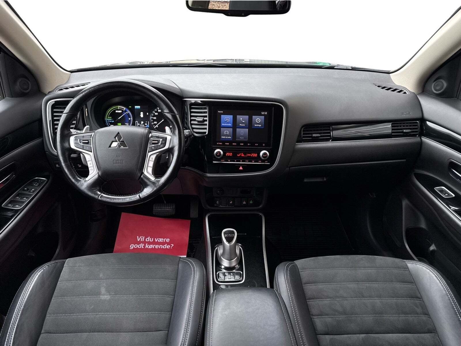 Mitsubishi Outlander 2,4 PHEV Intense CVT 4WD