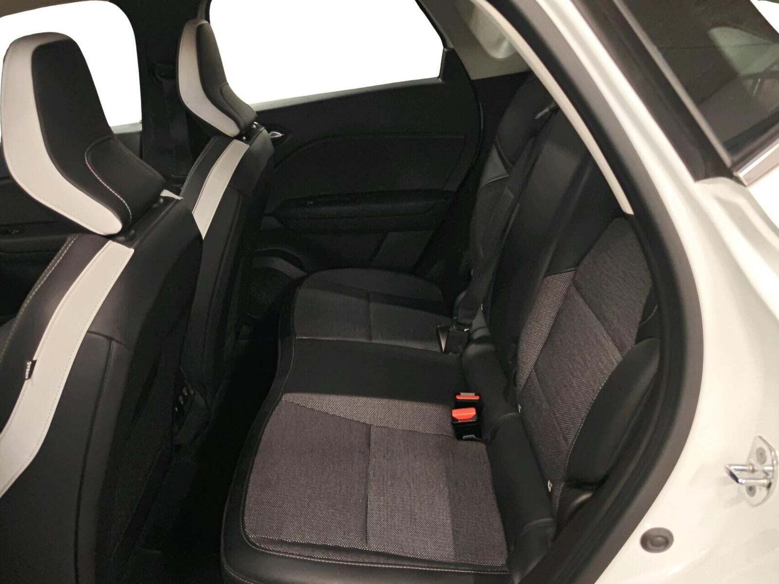 Renault Captur 1,3 TCe 130 Intens EDC