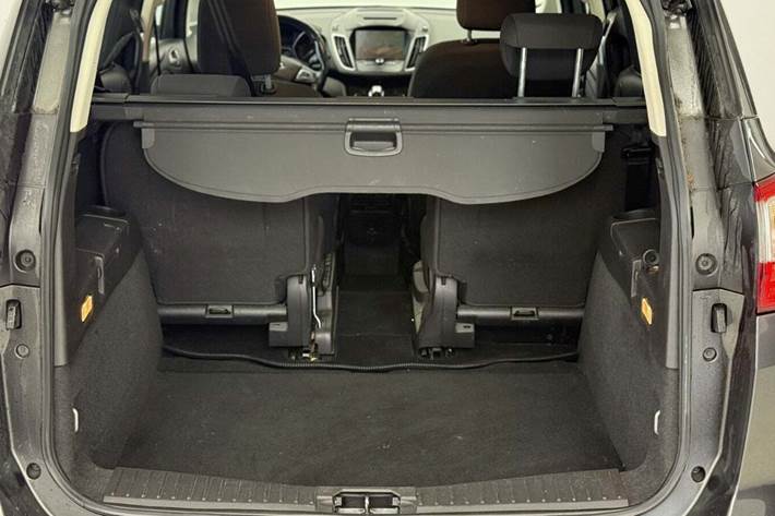 Grå Ford Grand C-Max fra 2018