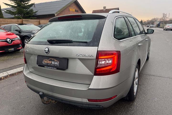 undefined Skoda Octavia fra 2018
